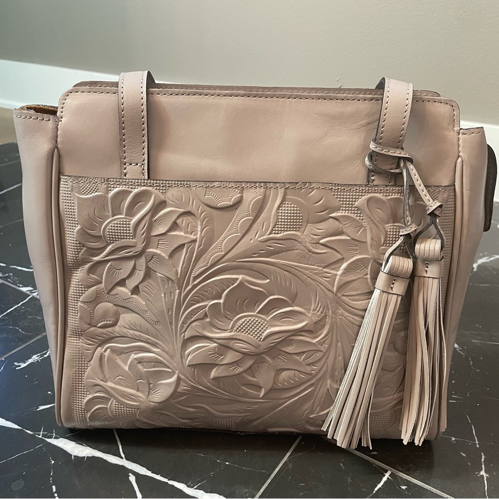 NWT Patricia Nash Leather Rosedale Tote in Stone, Genuine Leather, Quiet Luxury